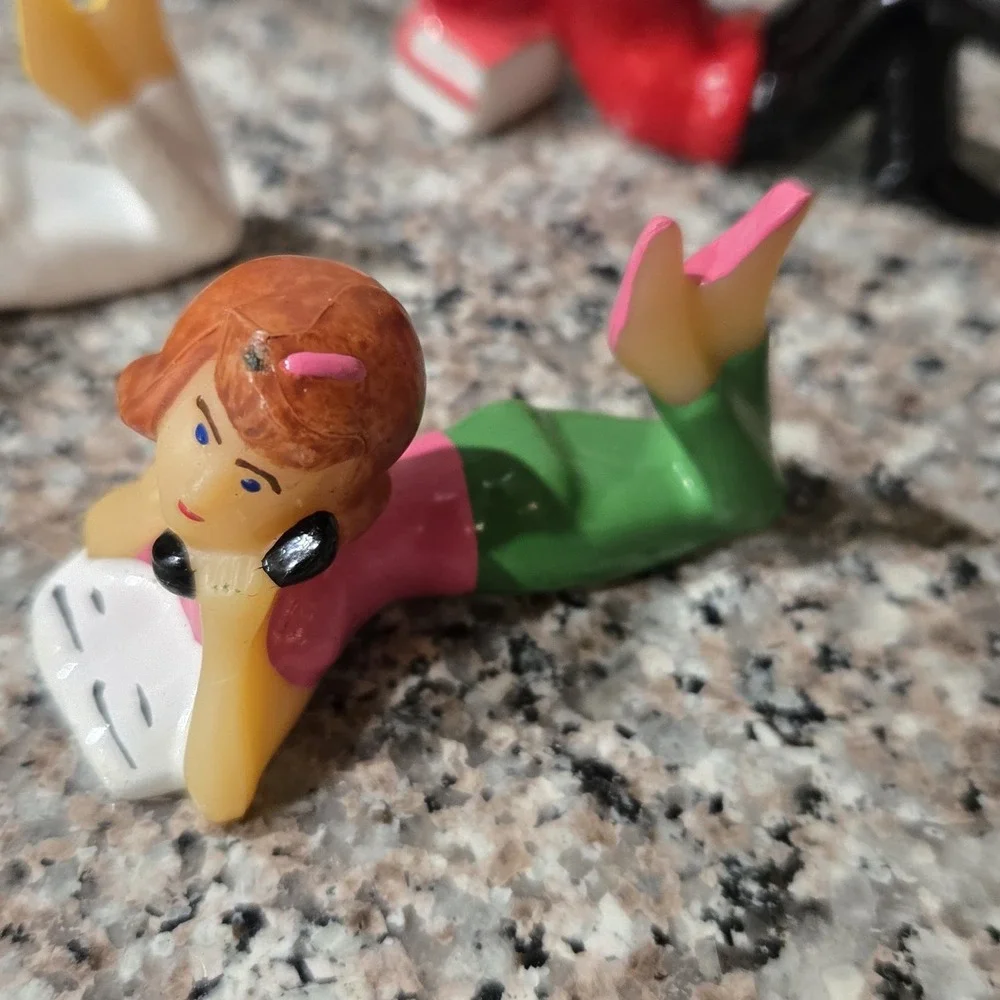 Vintage Set Of 5 WILTON‎ CAKE TOPPERS 1960's Teenage 2 Boys 3 Girls on Phone